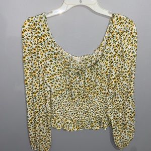 Crop long sleeved, Altard state, size small,